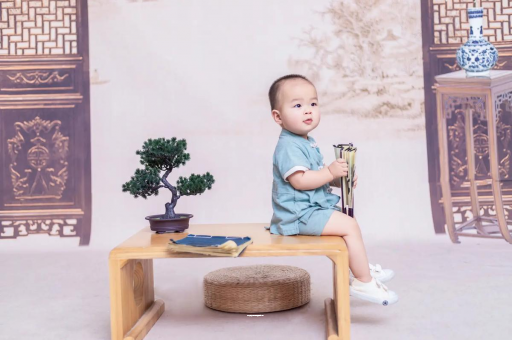 曹县可爱的企鹅宝宝