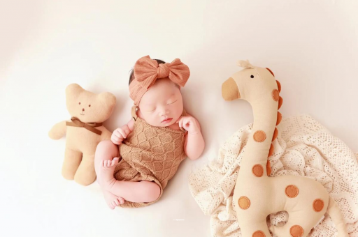 曹县宝宝发型女绑扎方法 曹县宝宝发型女绑扎方法